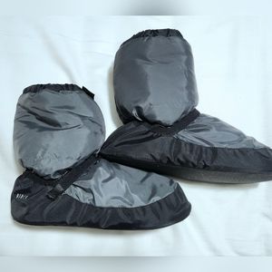 Bloch dance shoe cover booties. Youth L